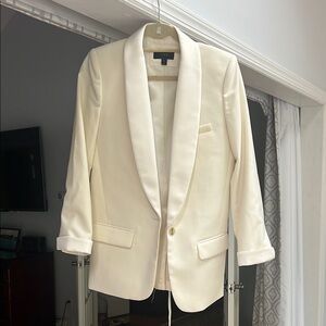 Theory Cream Blazer with Shawl Lapel and Tailored Silhouette